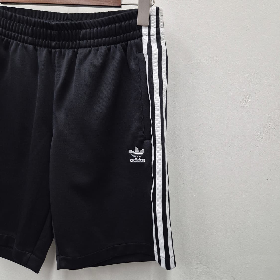아디다스 아디컬러 클래식 반바지 XL 상품이미지2