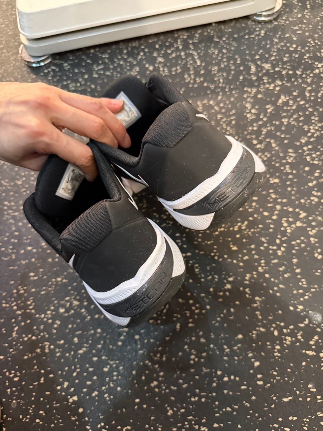 메트콘10 300사이즈(발볼 반사이즈 작게체감) 상품이미지3