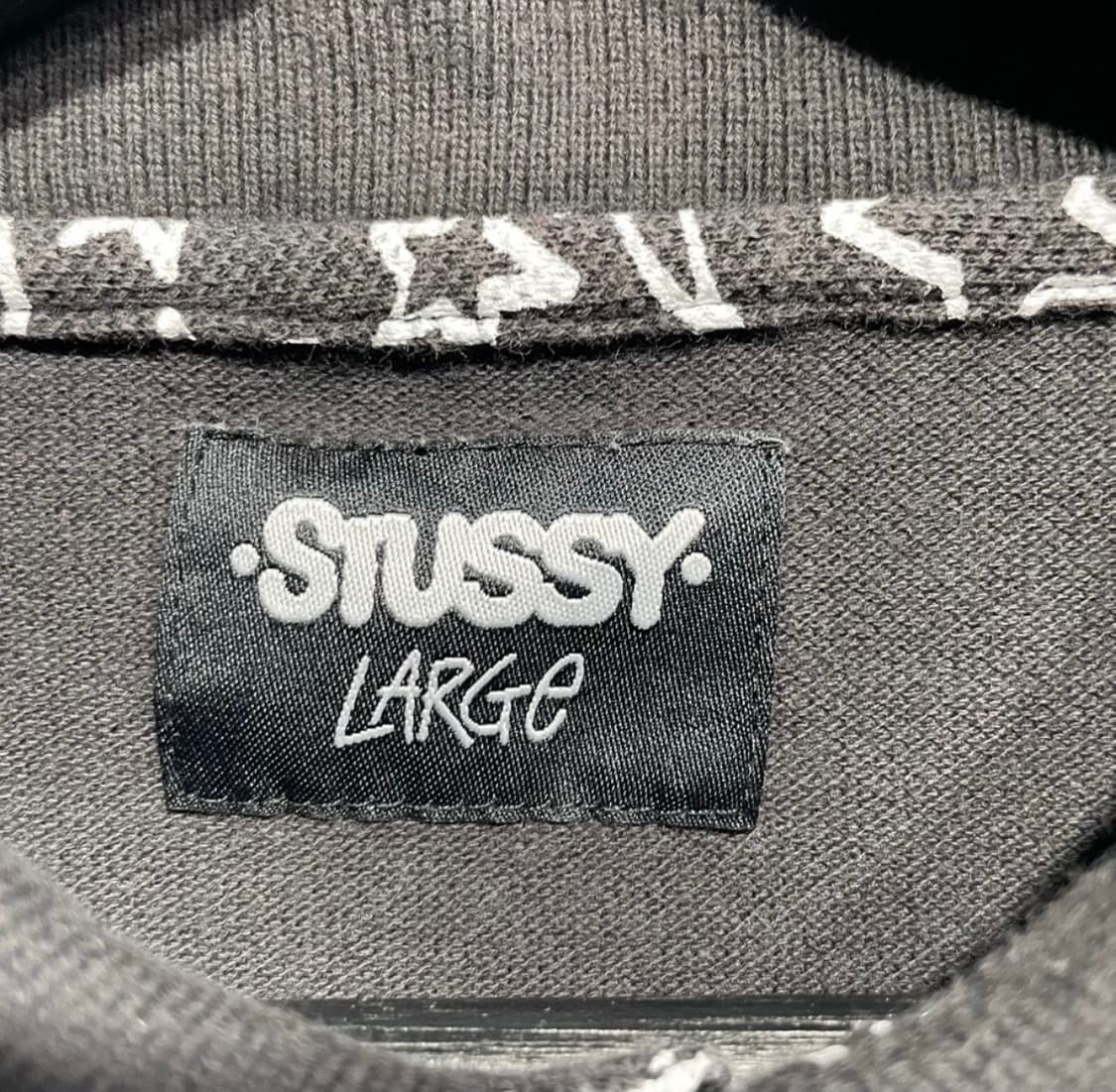 스투시 올드스쿨 패턴 카라티 상품이미지4