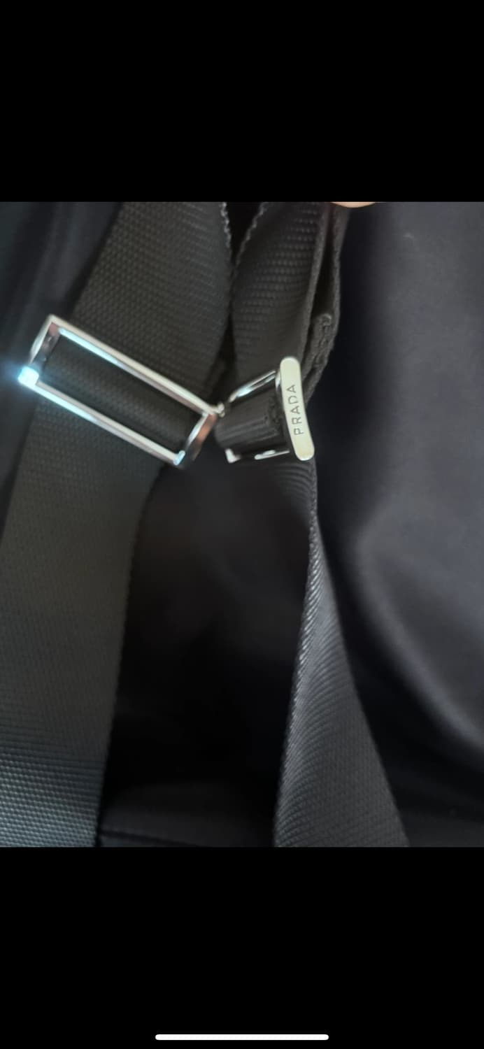 프라다 리나일론 미디움 백팩 (파우치 포함) 상품이미지3