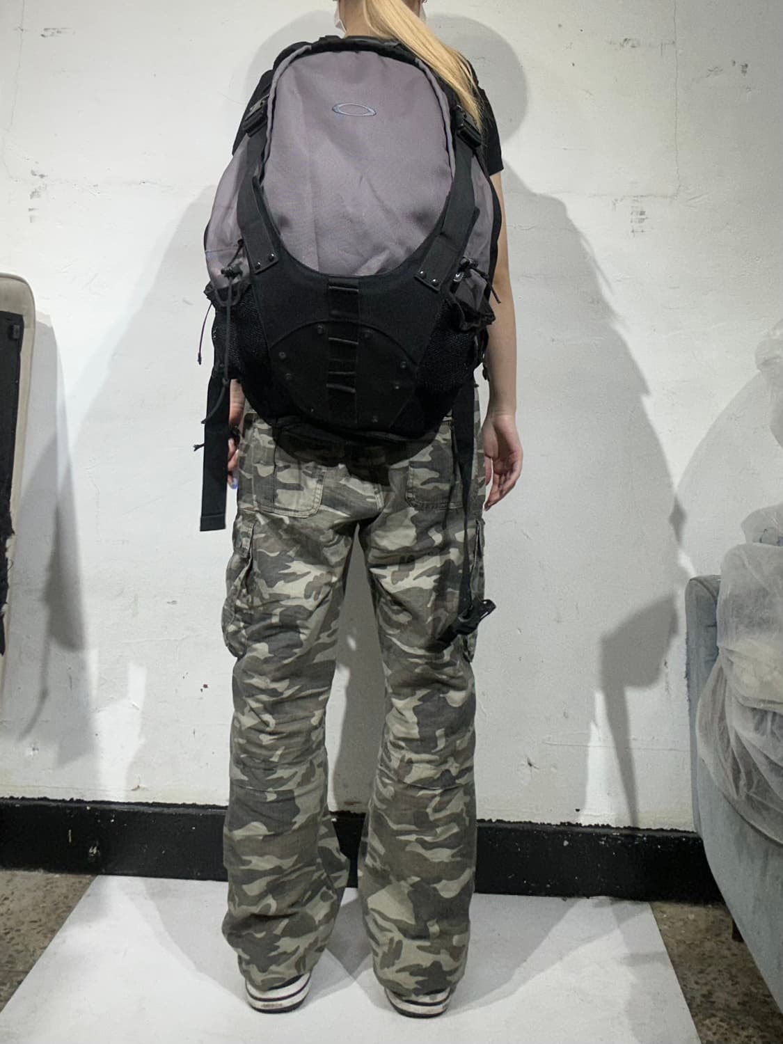 오클리 그레이 오리지날 테크니컬 백팩 가방 상품이미지3