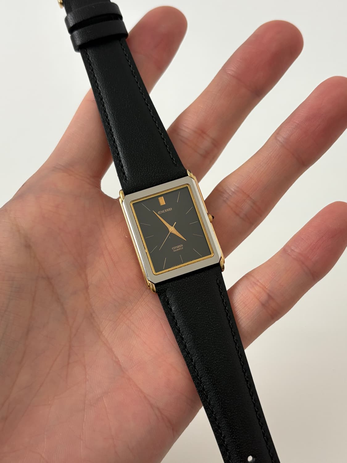 80s exceed silver bezel gold tank quartz 상품이미지1