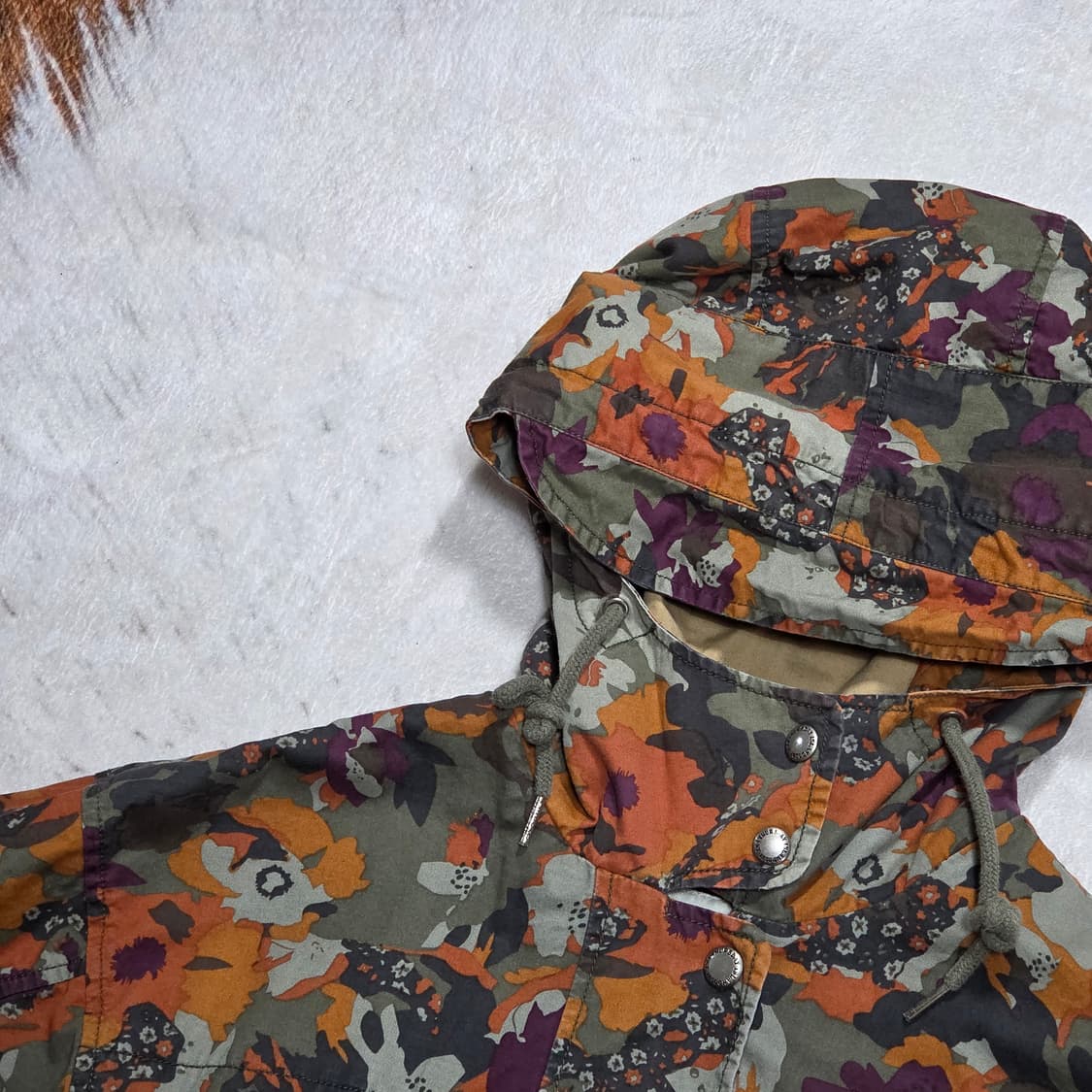 썰스데이 아일랜드 플라워 카모 야상 자켓 상품이미지2