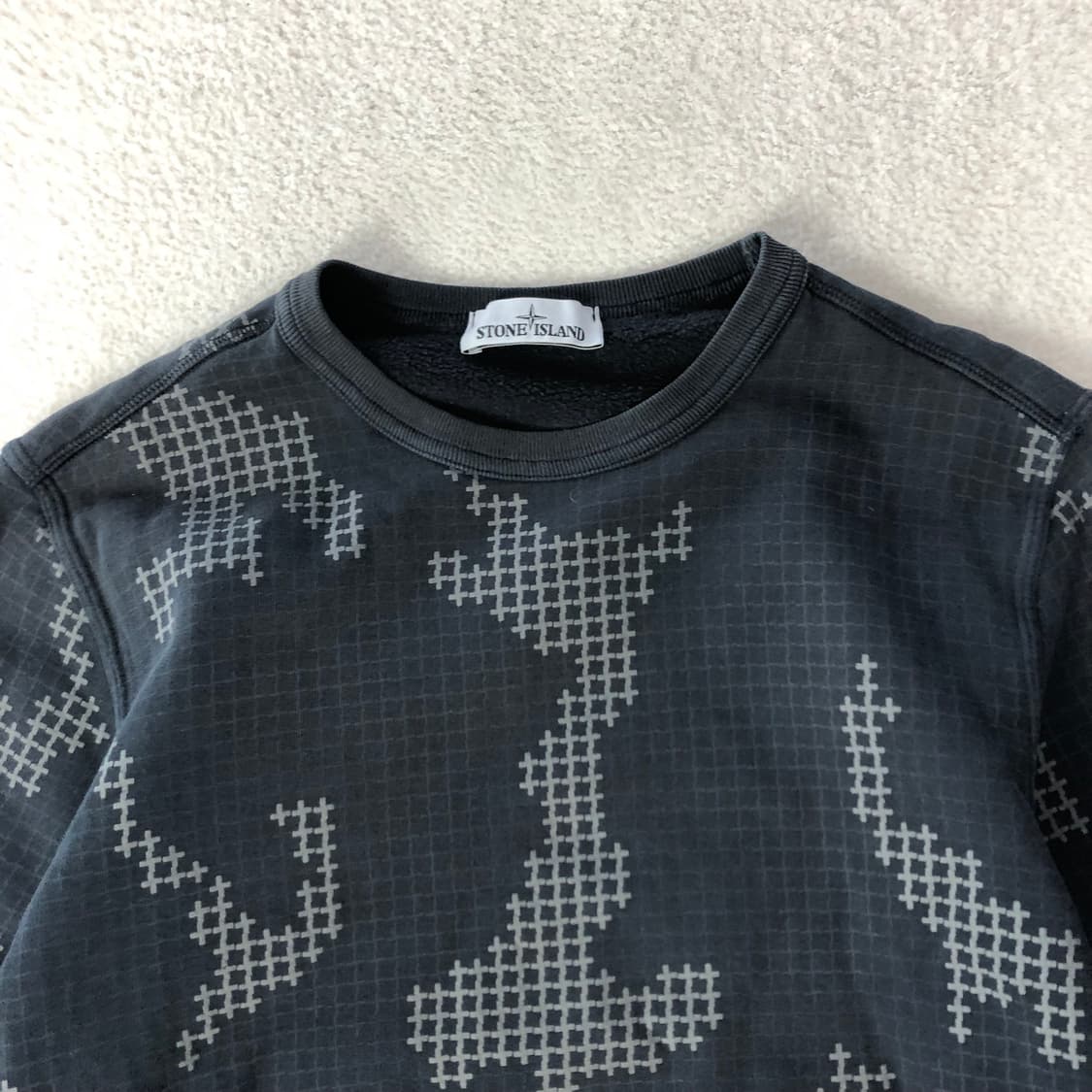 스톤아일랜드 체크 그리드 카모 맨투맨  상품이미지4