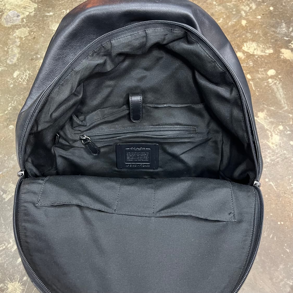 코치 CC로고 백팩 가방 책가방 남여공용 상품이미지5