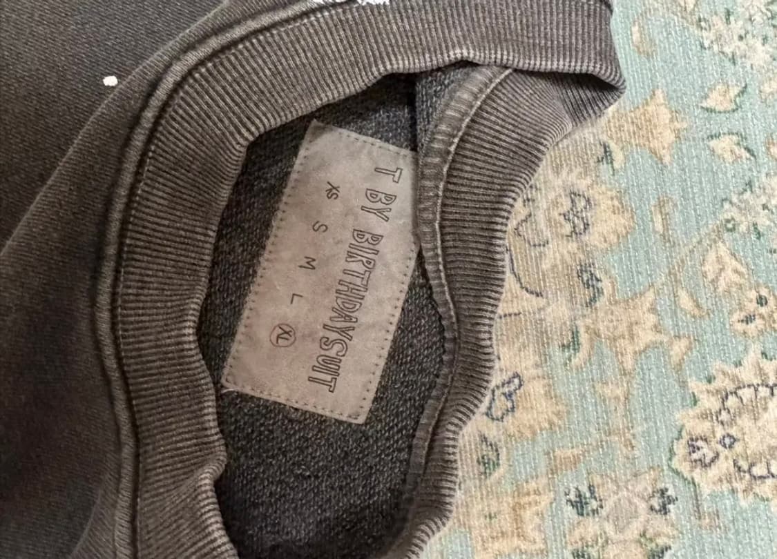 벌스데이수트 맨투맨 XL 상품이미지2