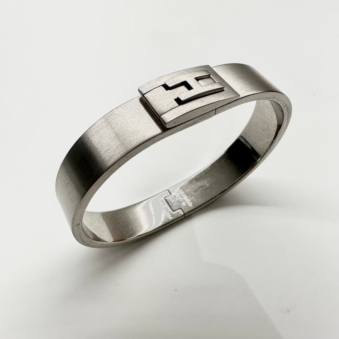 에르메스 브러쉬드 팔라듐 제트 브레이슬릿 상품이미지1