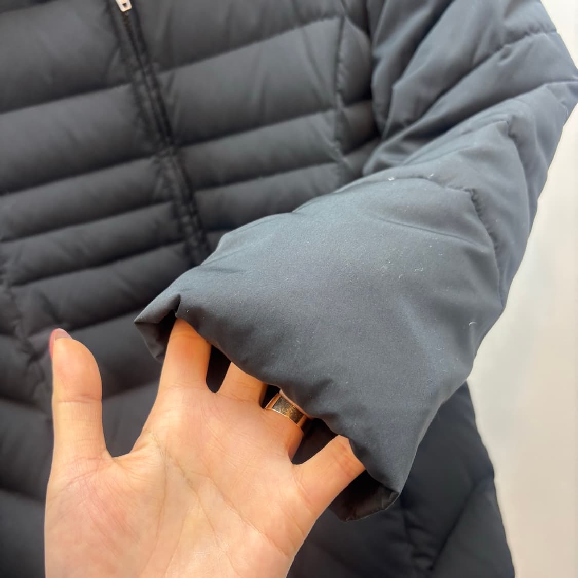 ADD BY NICE CLAUP 다운 라쿤털 롱패딩 상품이미지2