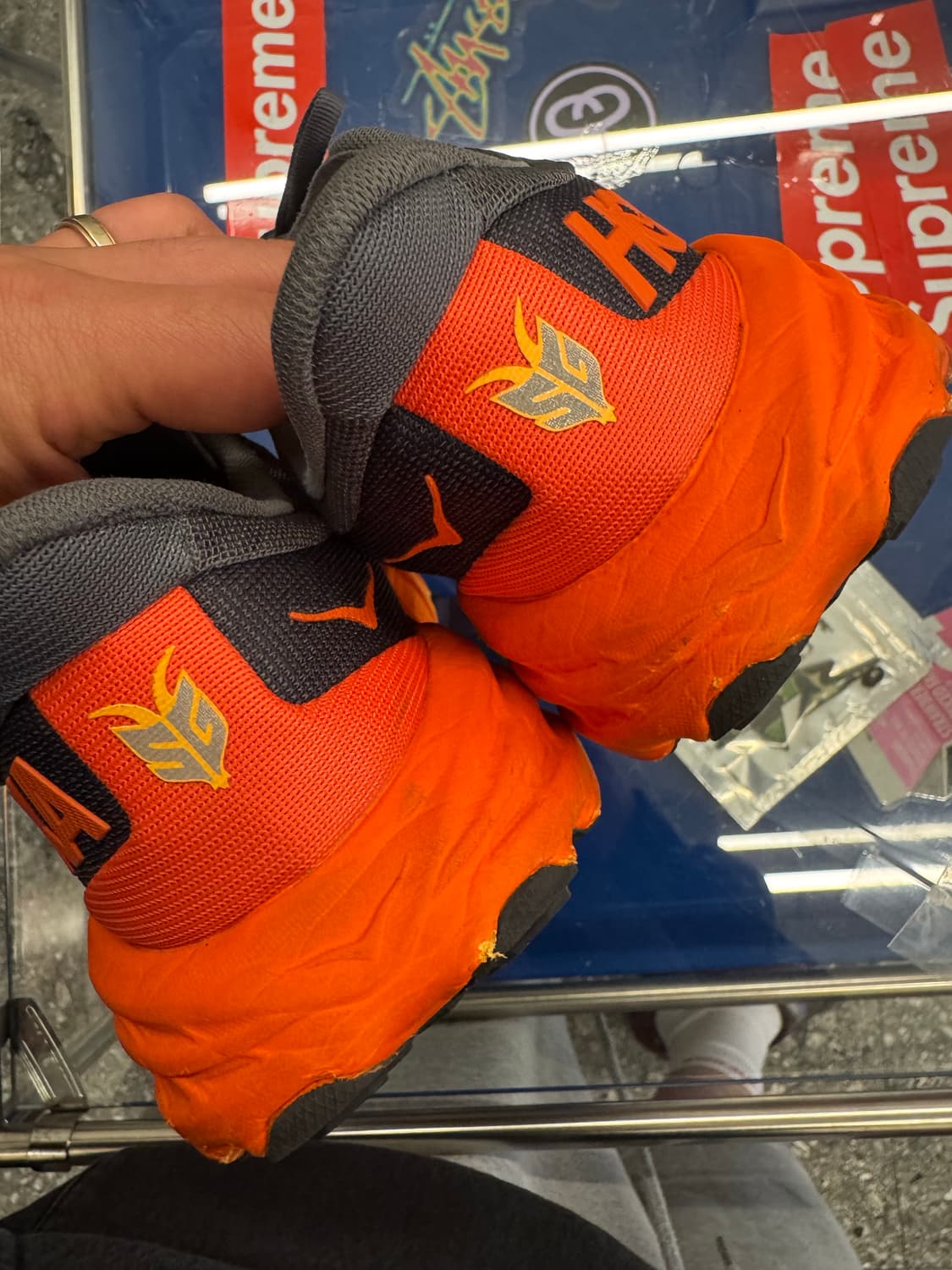 호카 스피드고트 5 플레임 처분  상품이미지3