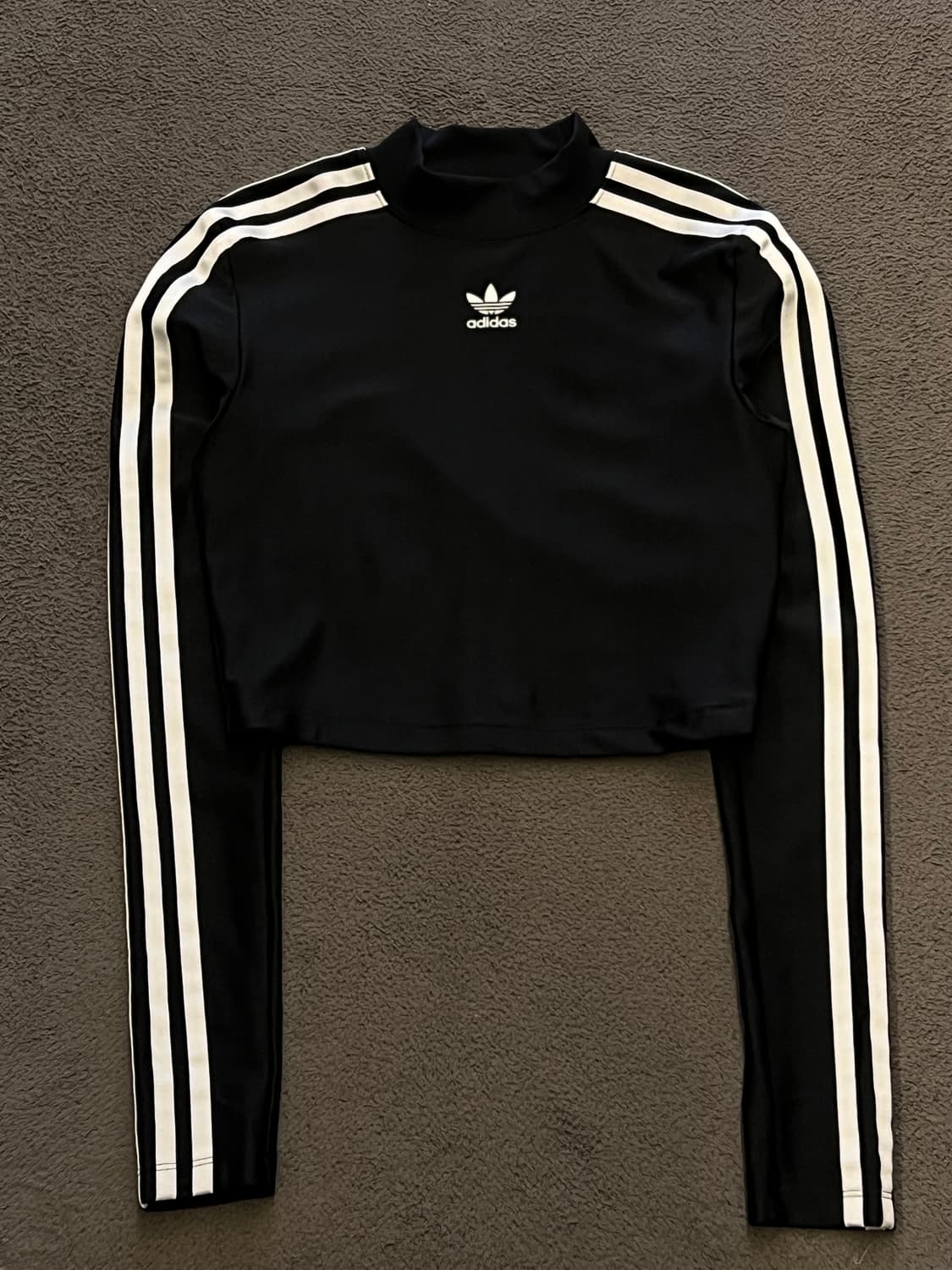 아디다스 3s 크롭 긴팔 처분  상품이미지1