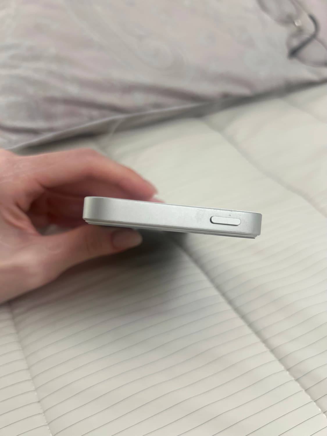 아이폰 SE1 실버 64GB 1세대 98%무음 상품이미지3