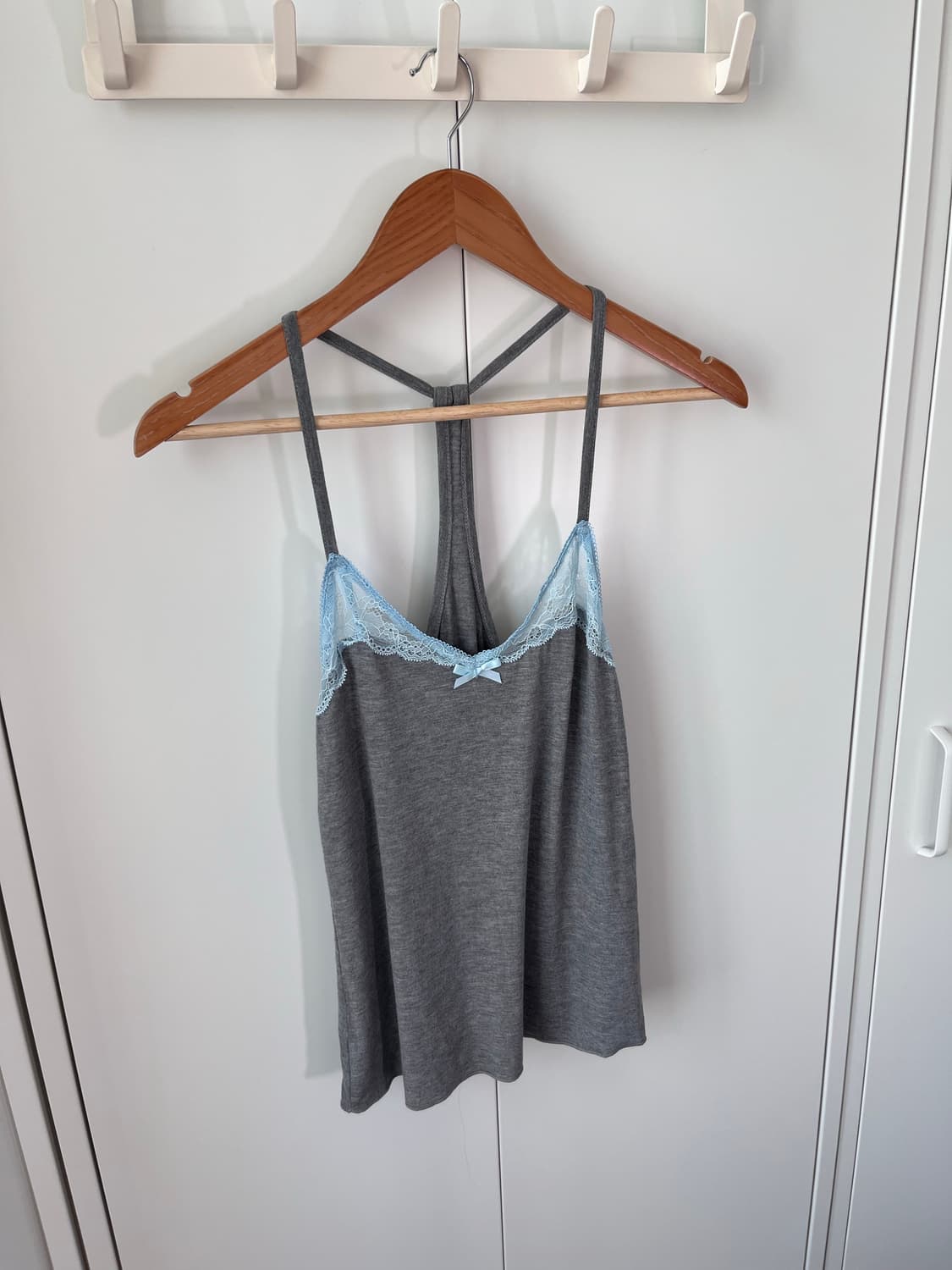 Honeyden 레이스 리본 홀터넥 슬리브리스 상품이미지6