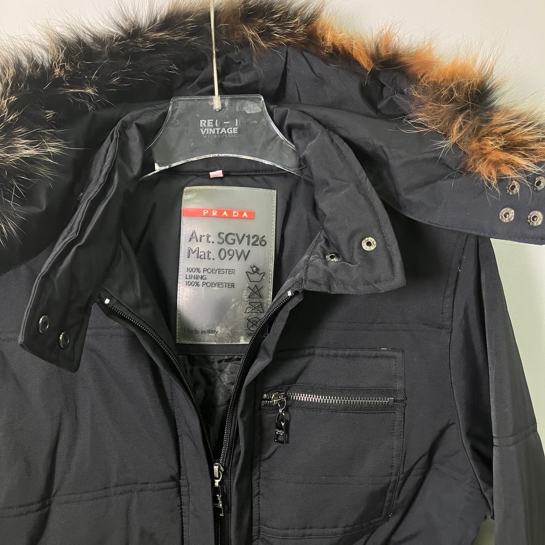 프라다 블랙 후드 퍼 야상 패딩  상품이미지5