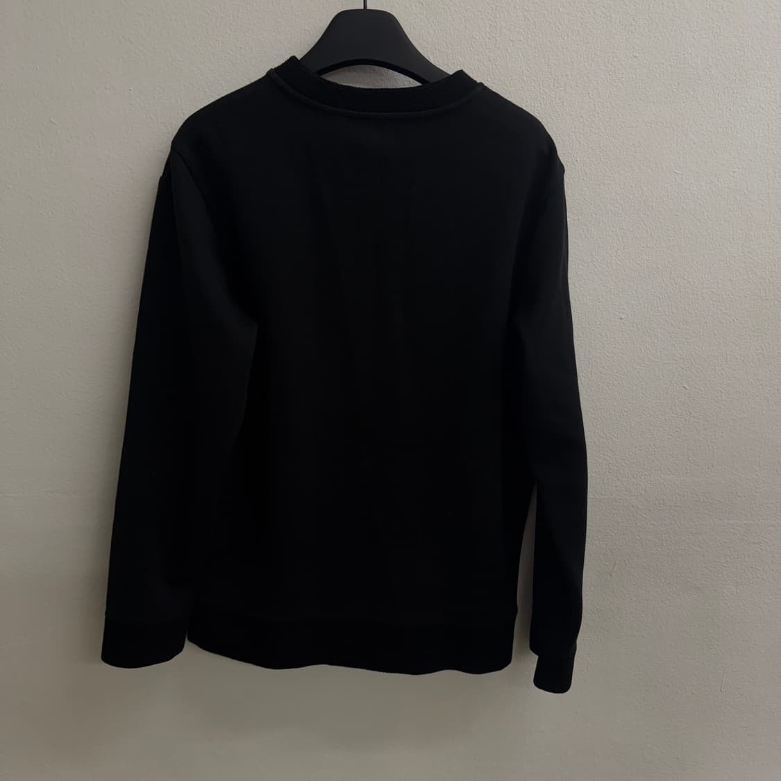 한섬 시스템 미니멀 orr 블랙 맨투맨 (95) 상품이미지3