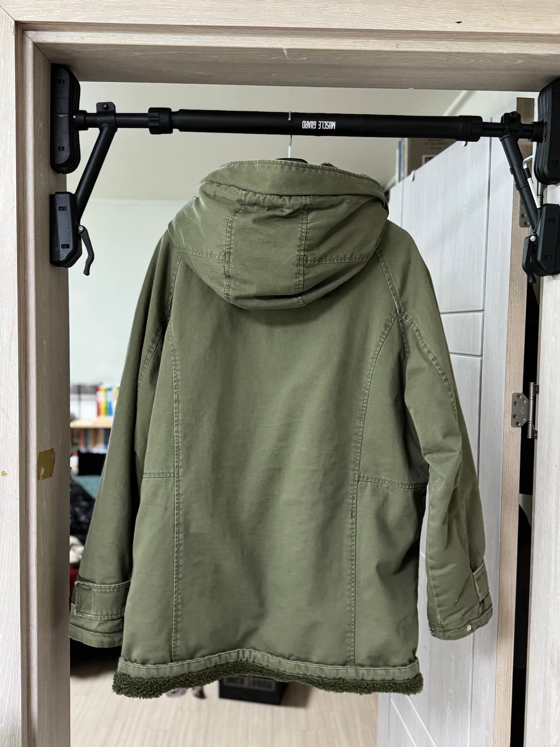 자라 퍼 겨울야상. 사이즈 105. 상품이미지3