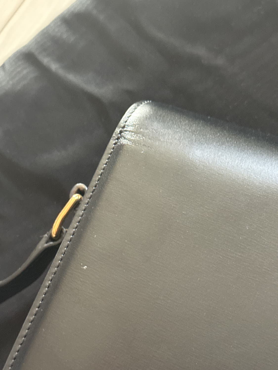 셀린느 트리옹프백 블랙 라지사이즈  상품이미지7