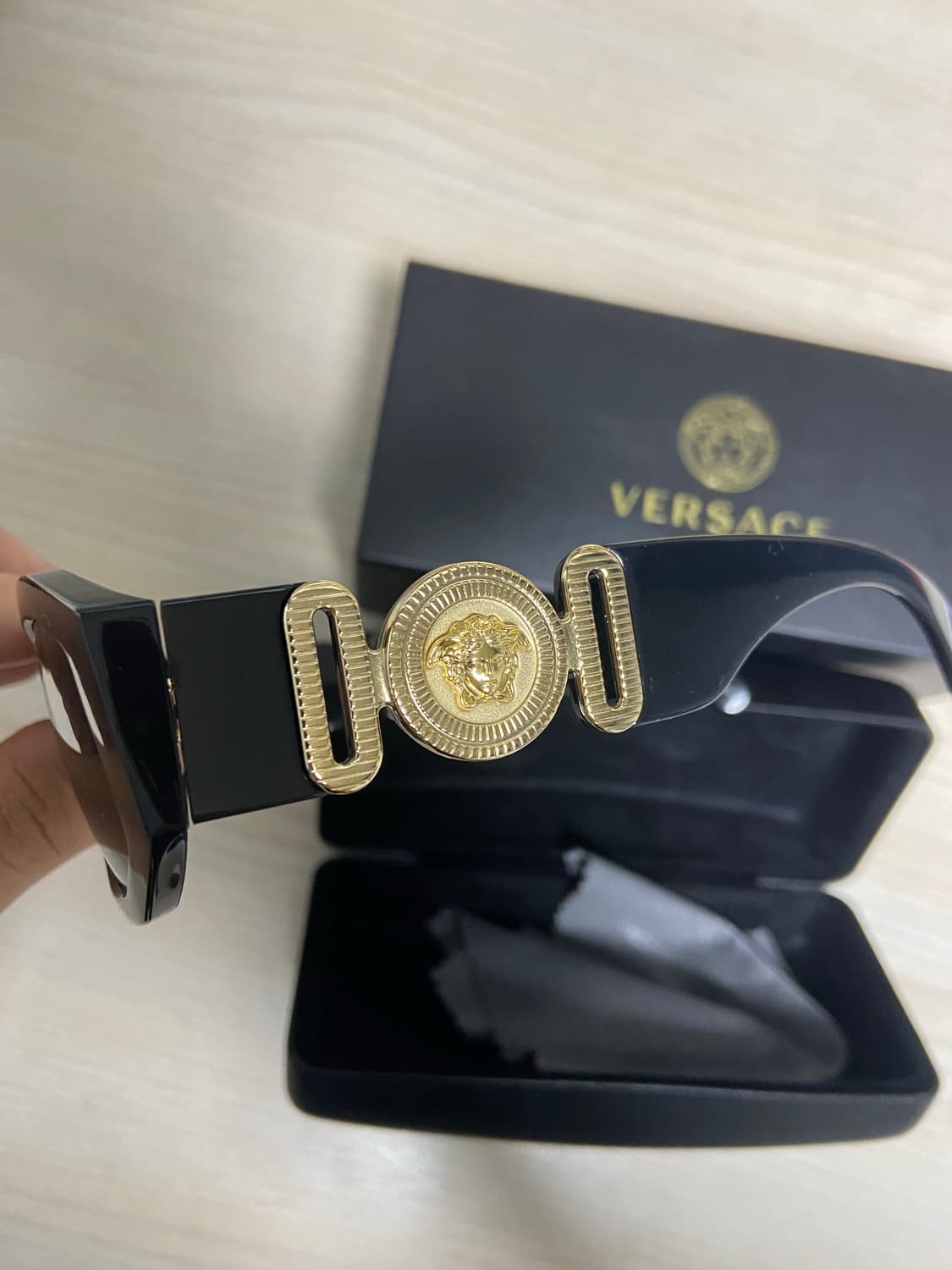 베르사체 비기 선글라스 (VE4361) 53 상품이미지4