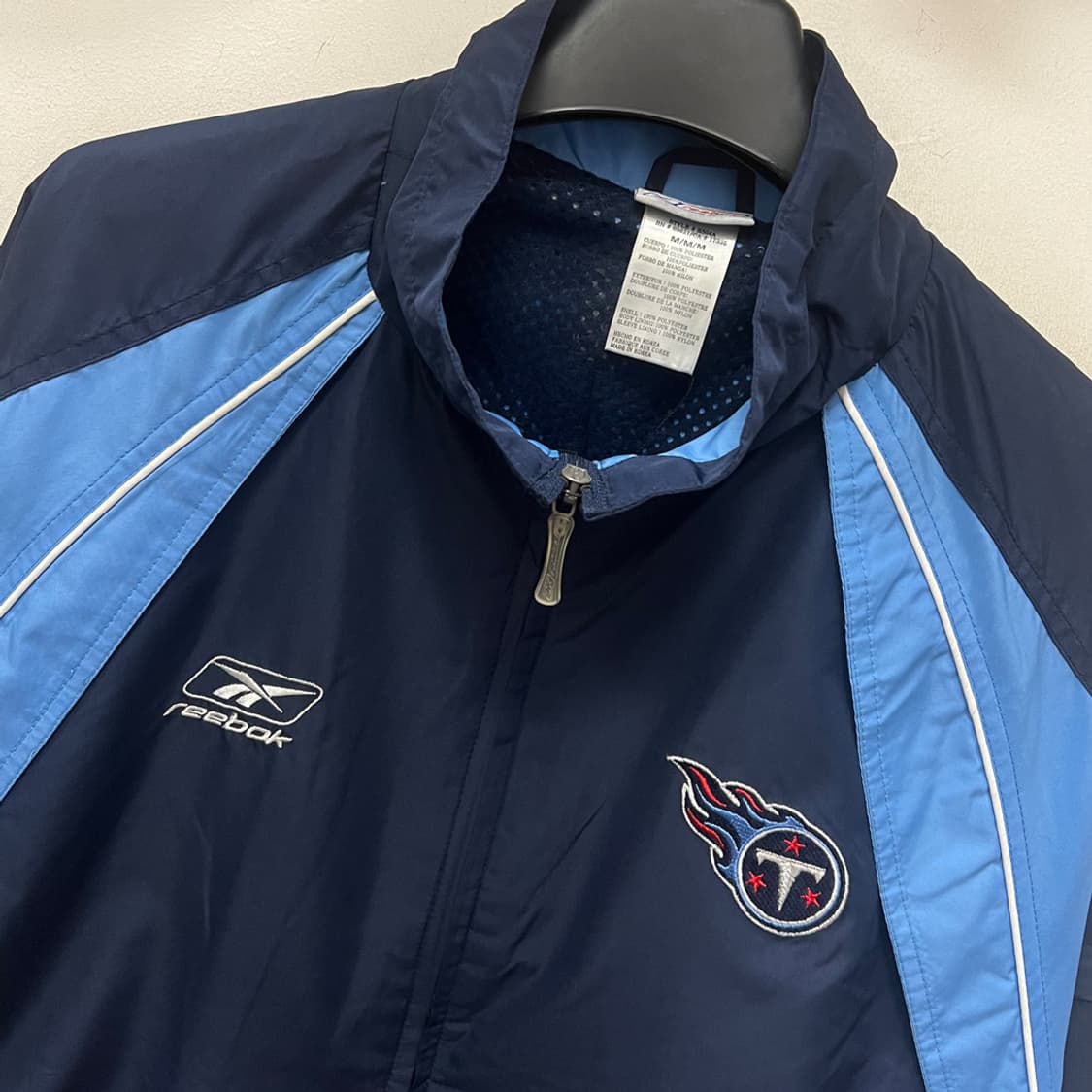 리복 x NFL 테네시 타이탄스 바람막이 자켓 해외 M 상품이미지4