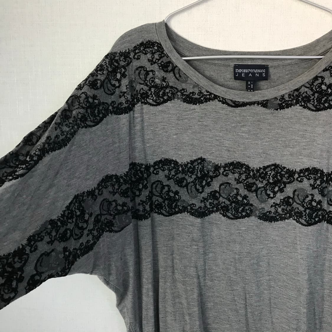 Armani jeans lace top grey 상품이미지3