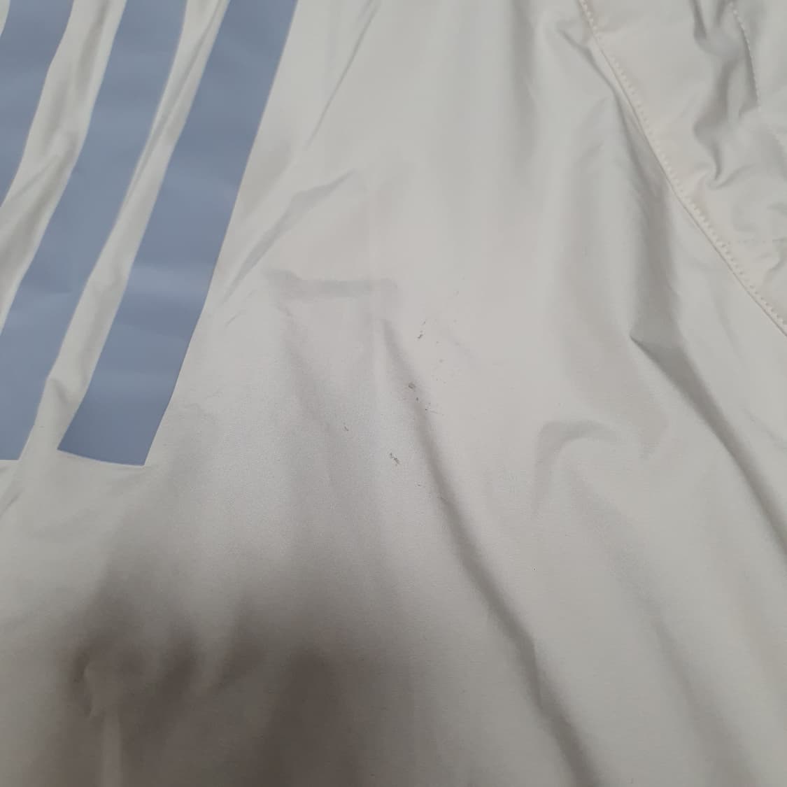 ✨ (바배) 아디다스 리버시블 빅로고 뽀글이 쉐르파 집업  상품이미지8