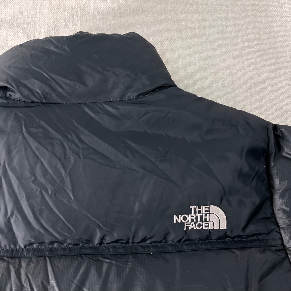 W 100 노스페이스 1996 눕시 700패딩 상품이미지5