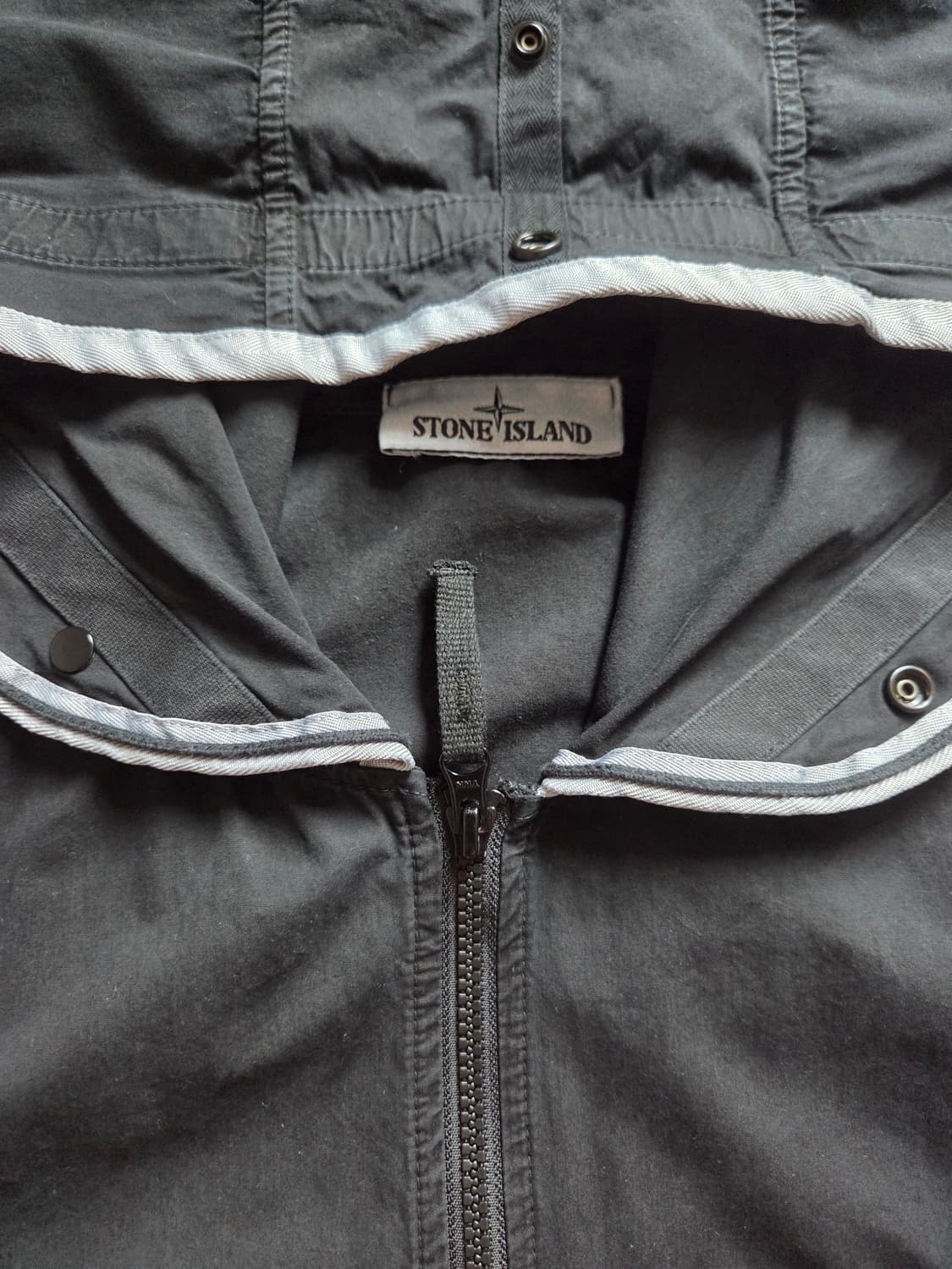 [정품] 스톤아일랜드 후드 오버셔츠 L 상품이미지3