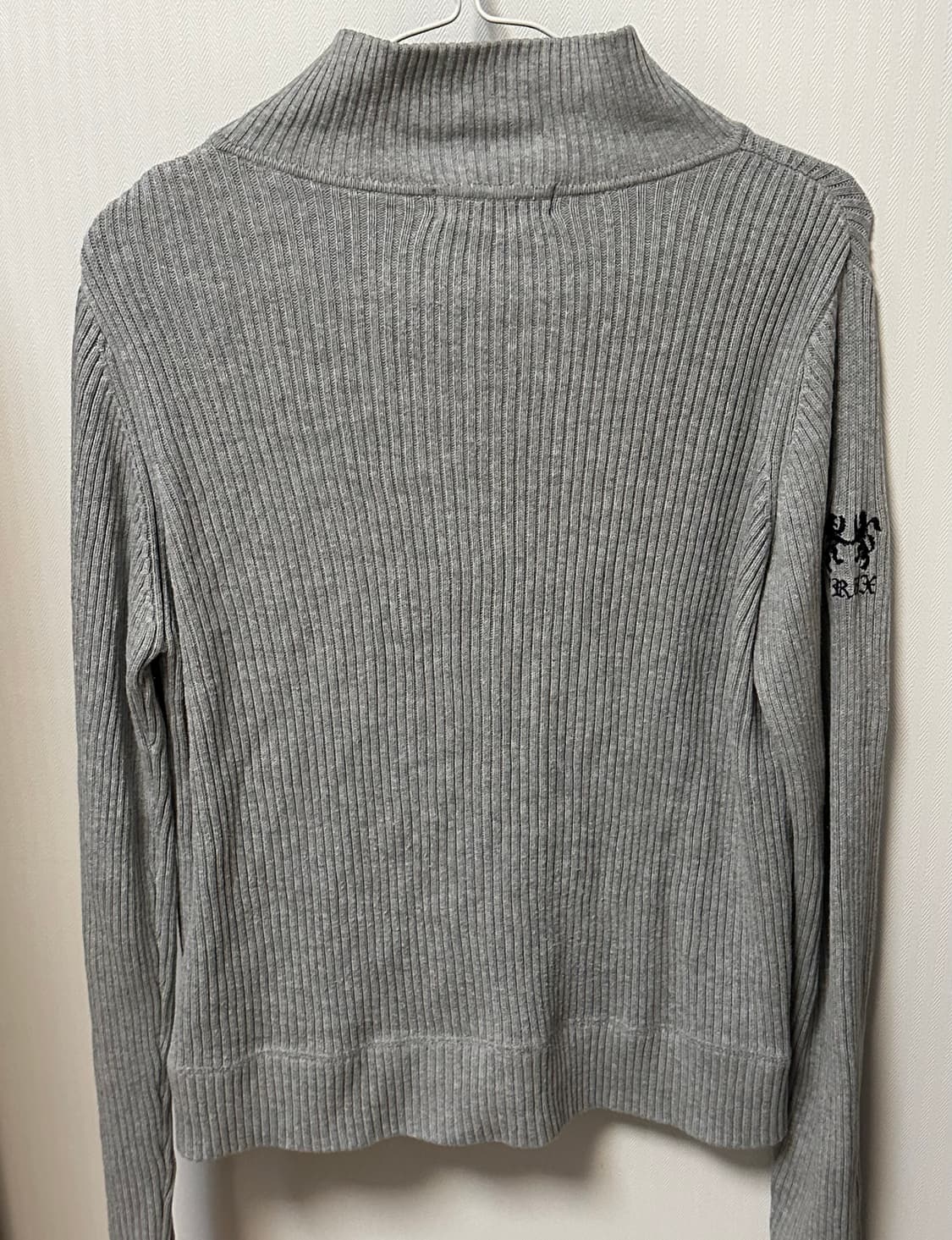 Gray knitwear 재질 집업 상품이미지2