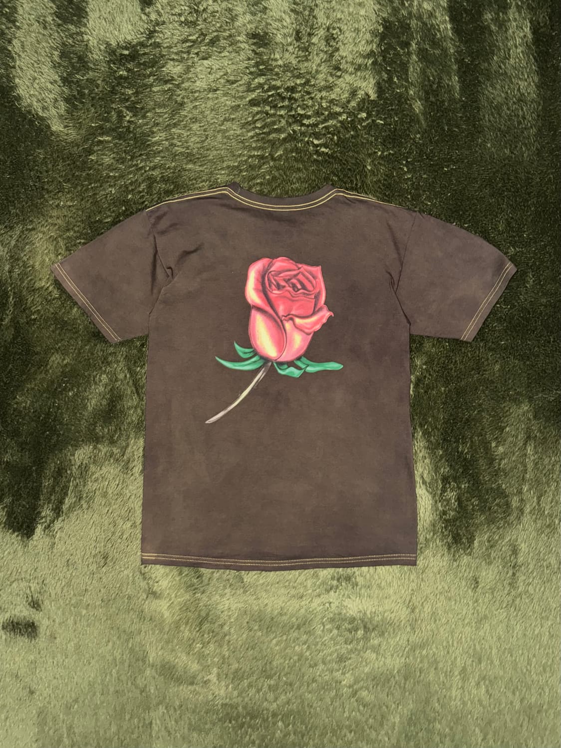 [M] Obey 오베이 핸드다잉 에어브러쉬 로즈 튜블러 티셔츠 상품이미지1