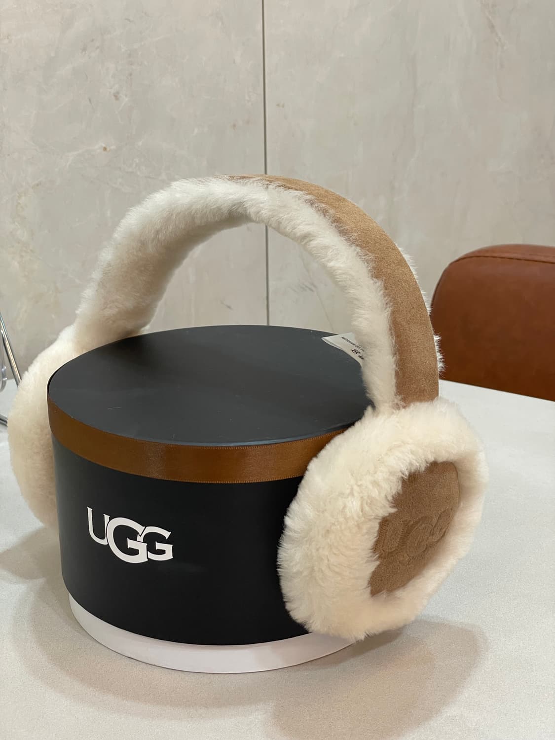 Ugg 어그 양털 귀마개 상품이미지1