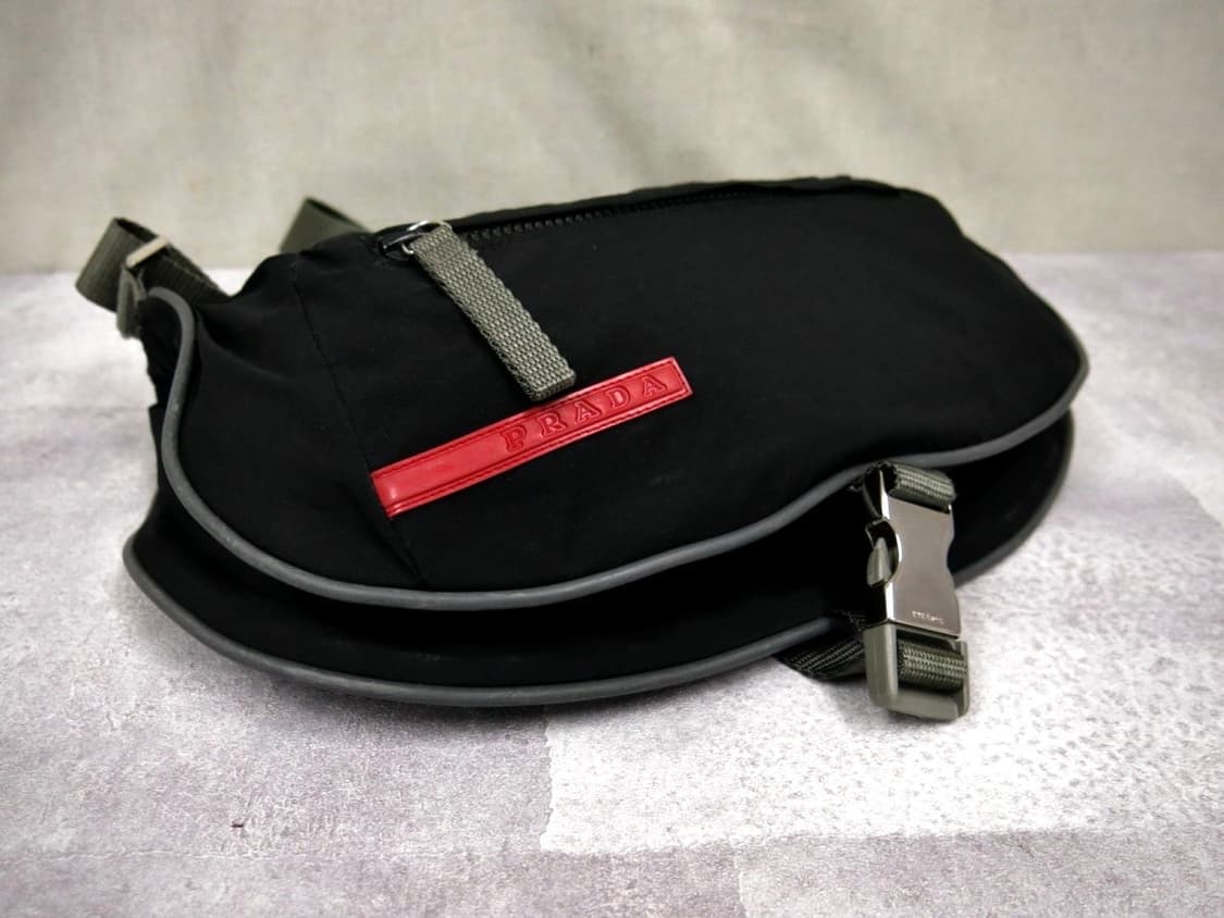 1999‘s Prada sport Archive Cross bag 상품이미지6