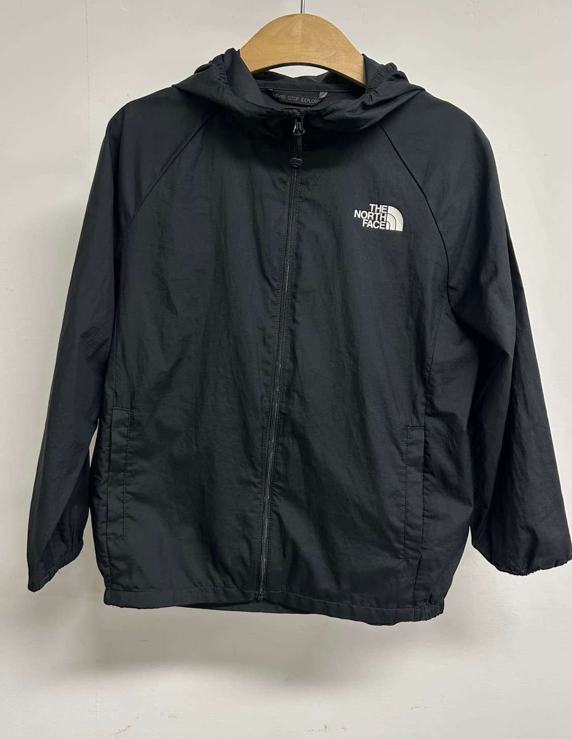 노스페이스 키즈 바람막이 140 상품이미지1