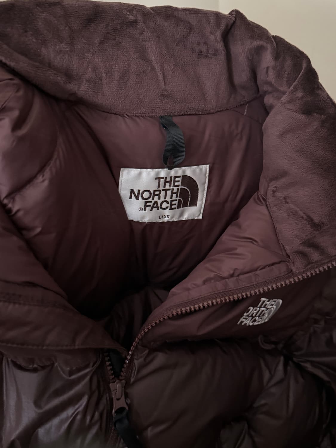 노스페이스 노벨티 눕시 다운 자켓 상품이미지3