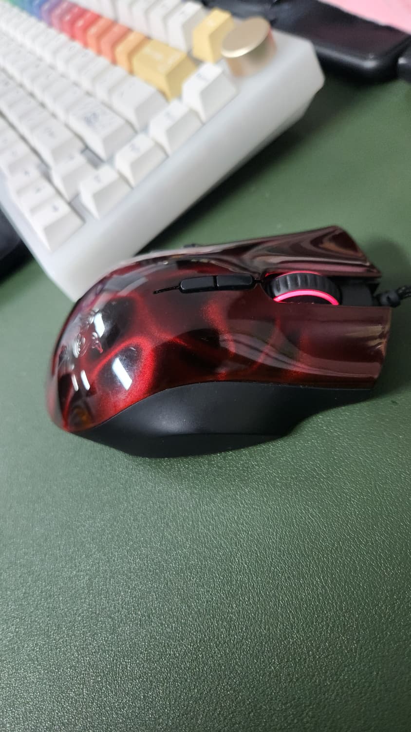 # RAZER 레이저 나가 헥스 레드 에디션 게이밍 마우스 급처 상품이미지8