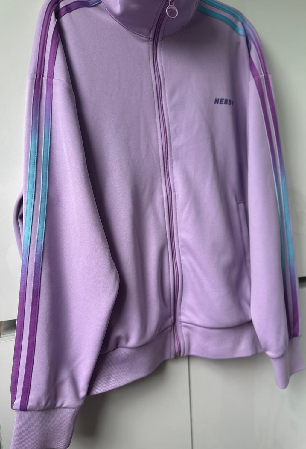 널디 NERDY 라일락 트랙탑 저지 남여공용 상품이미지3