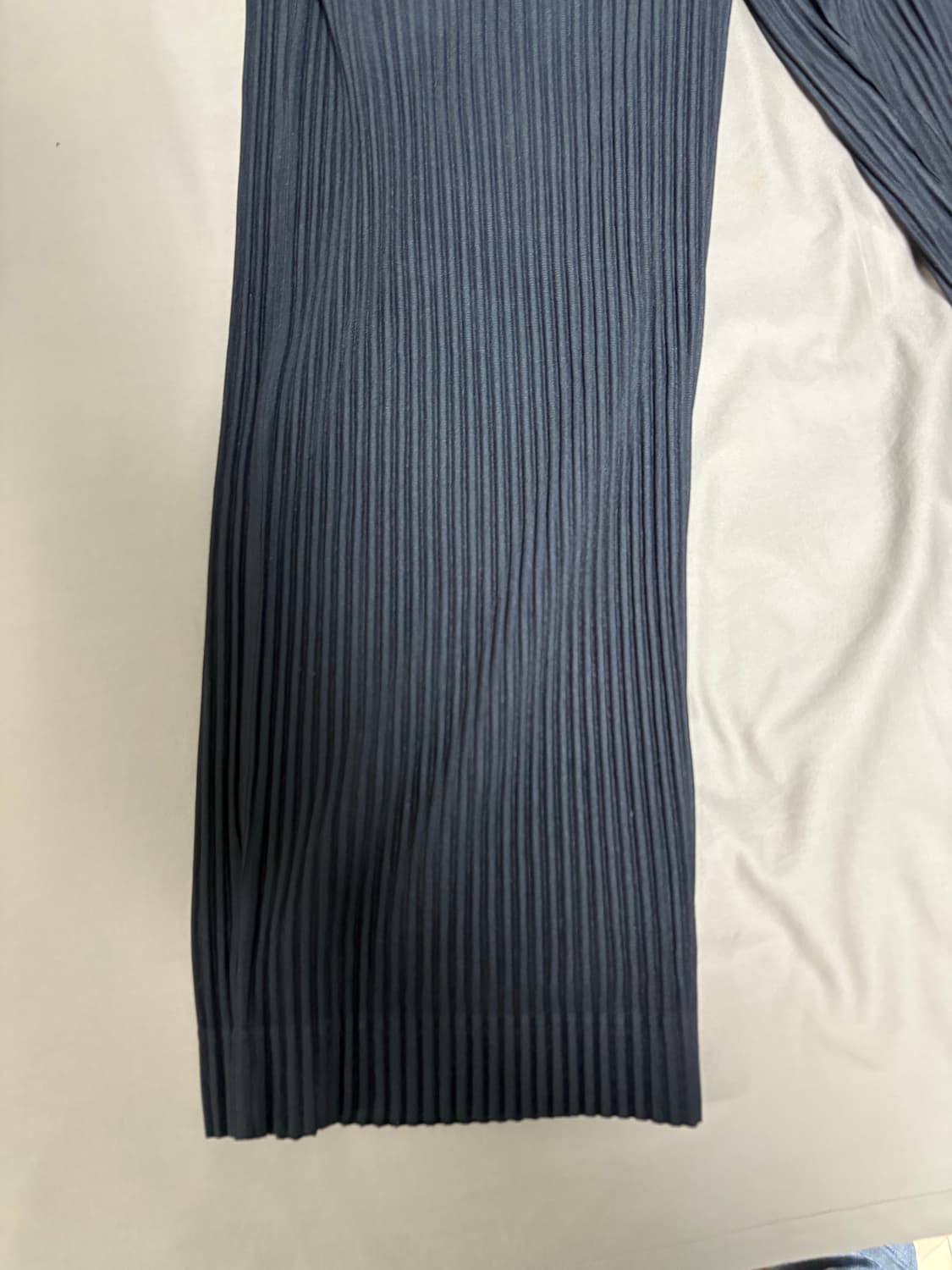 이세이미야케 옴므플리세 먼쓸리 블랙팬츠1 상품이미지6