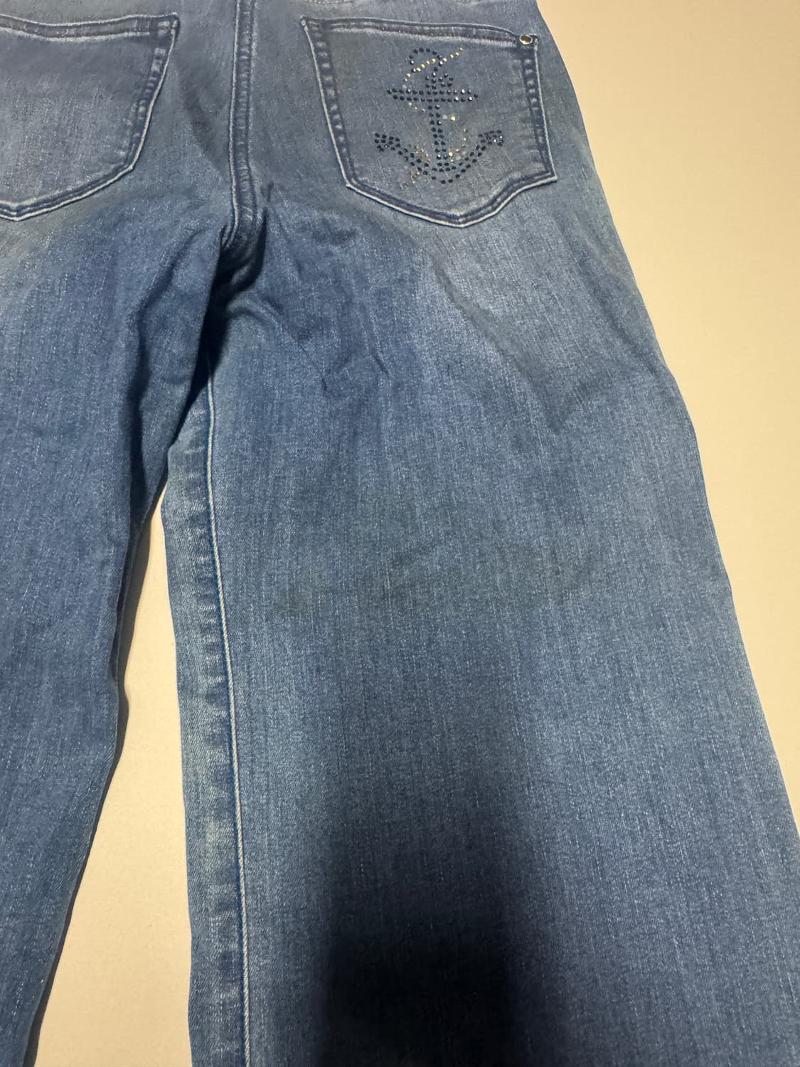 여성 칼라거펠트 단추 디테일 데님팬츠 29.9인치 상품이미지6