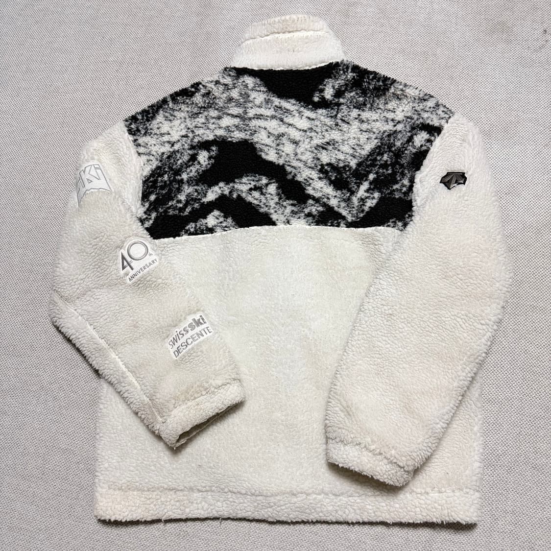 데상트 스위스 스키 40주년 플리스 자켓 상품이미지7
