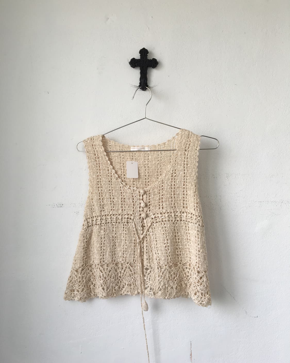 Punching button point crochet sleeveless 상품이미지2