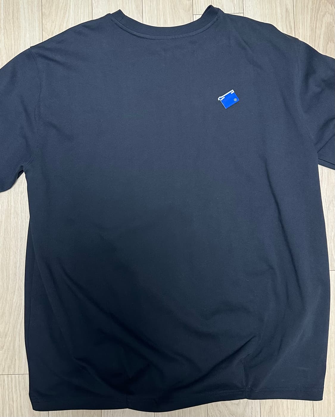 아더에러 Foil tape logo long sleeve 롱슬리브 상품이미지2