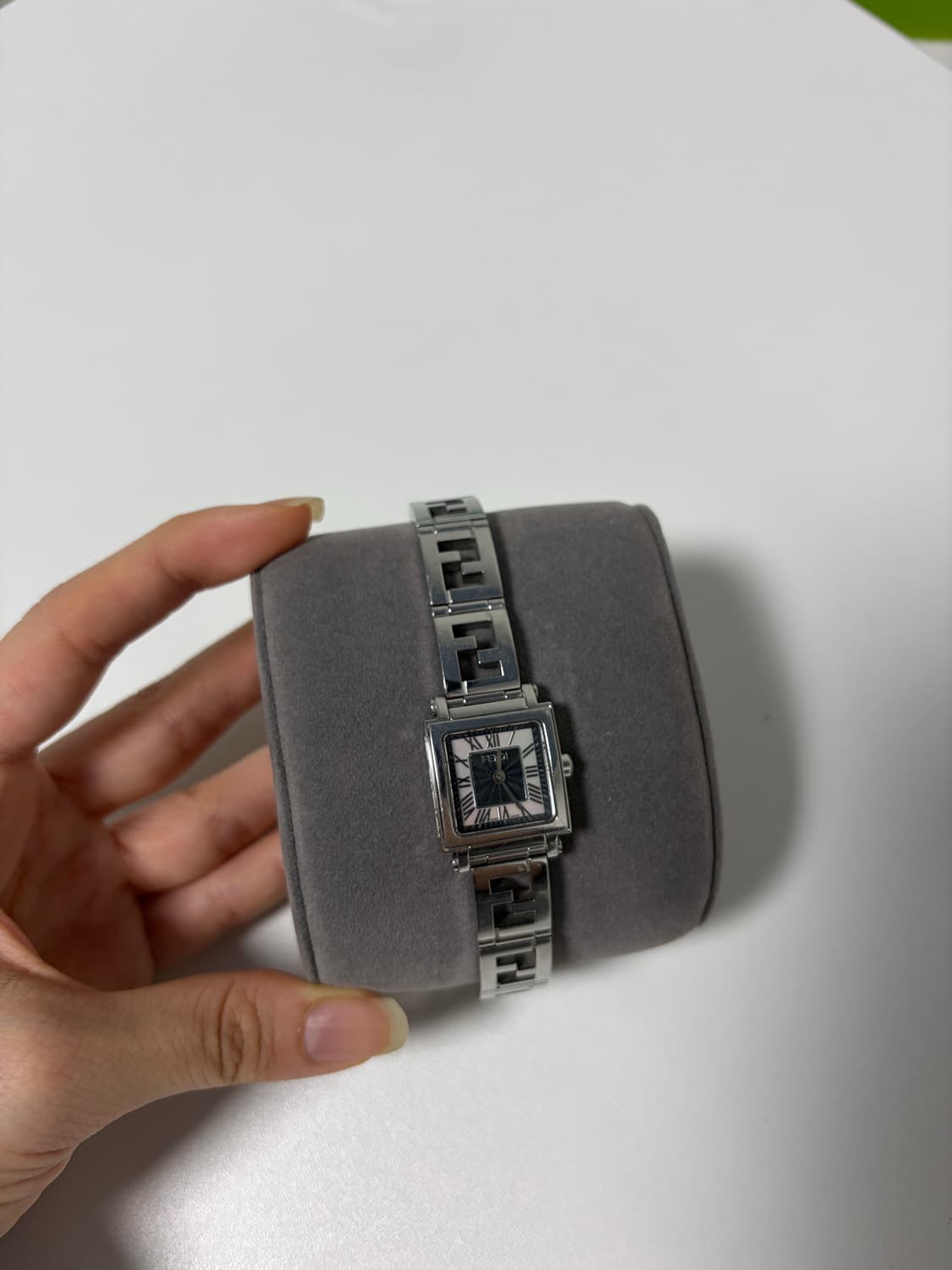 펜디 FENDI 뉴 콰트로 메탈 시계 상품이미지1