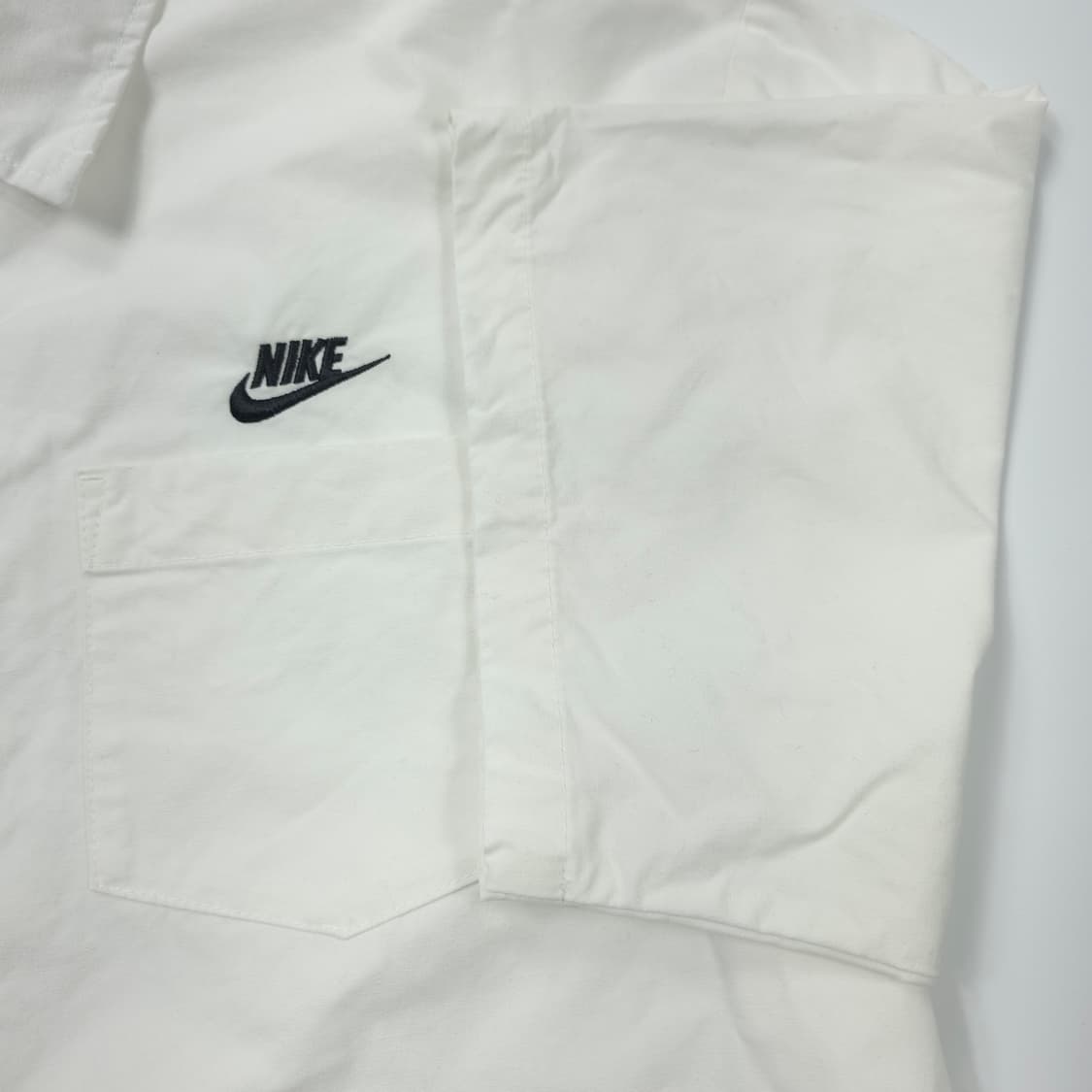나이키 옥스포드 버튼업 반팔셔츠 화이트 (L) 상품이미지3