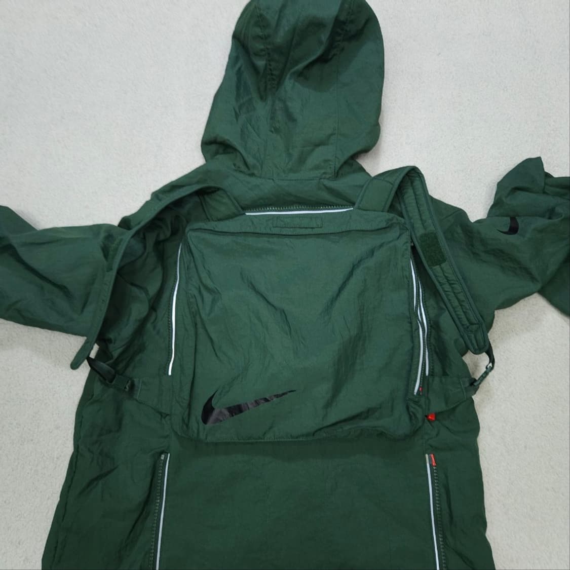 나이키 패커블 테크팩 바람막이 XL 상품이미지4