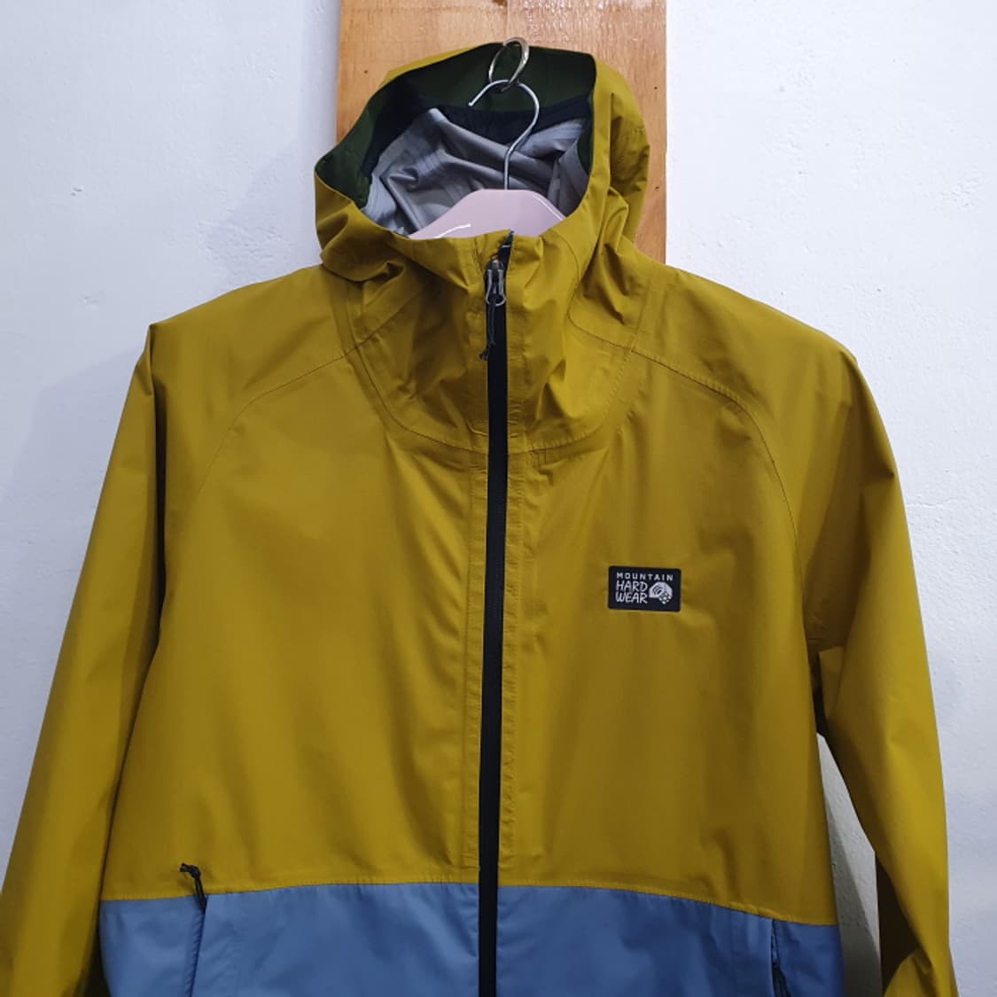 마운틴하드웨어 방수방풍 등산자켓(95) 상품이미지2