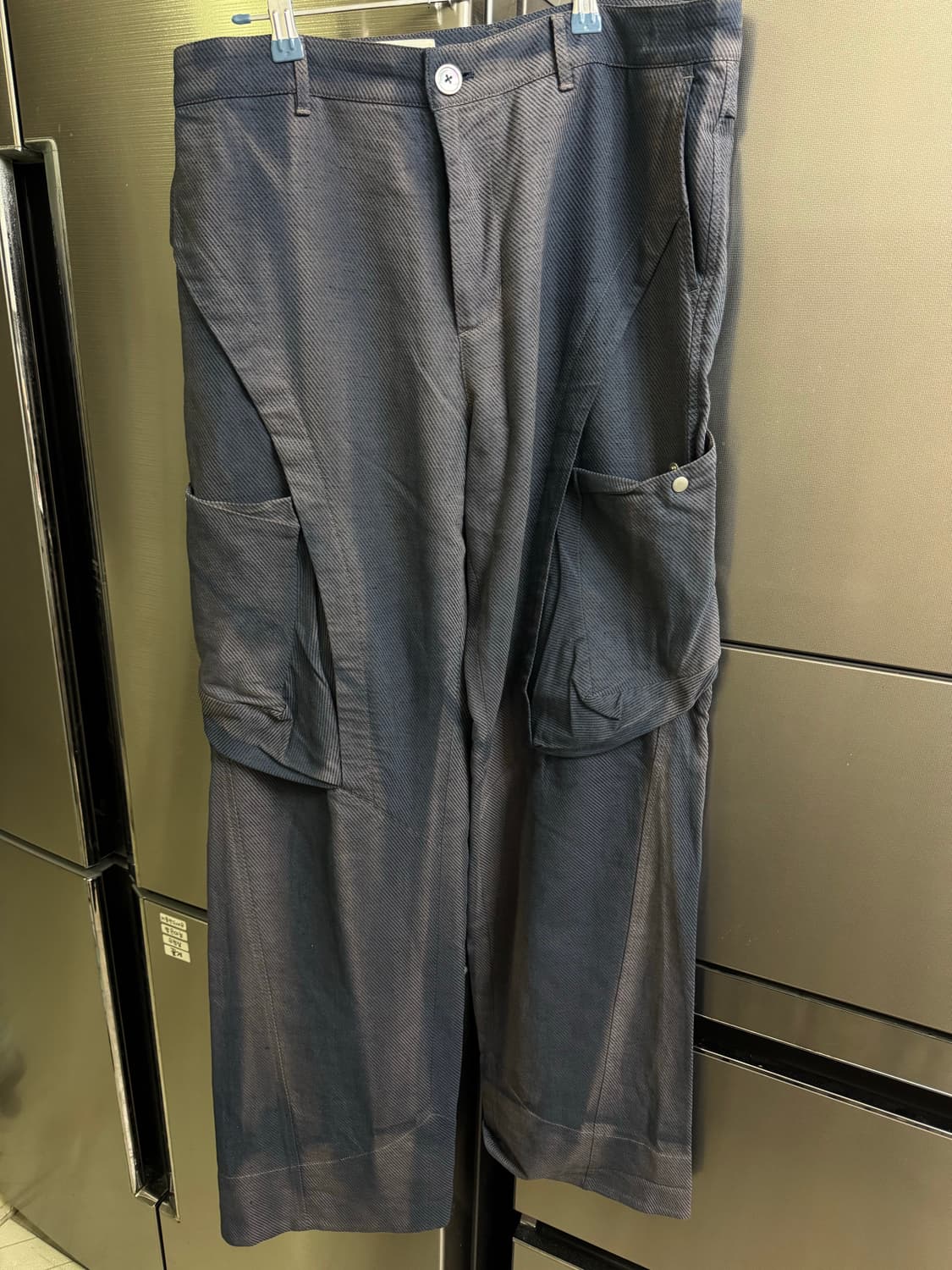 지용킴 선블리치 드레이프 카고 상품이미지1