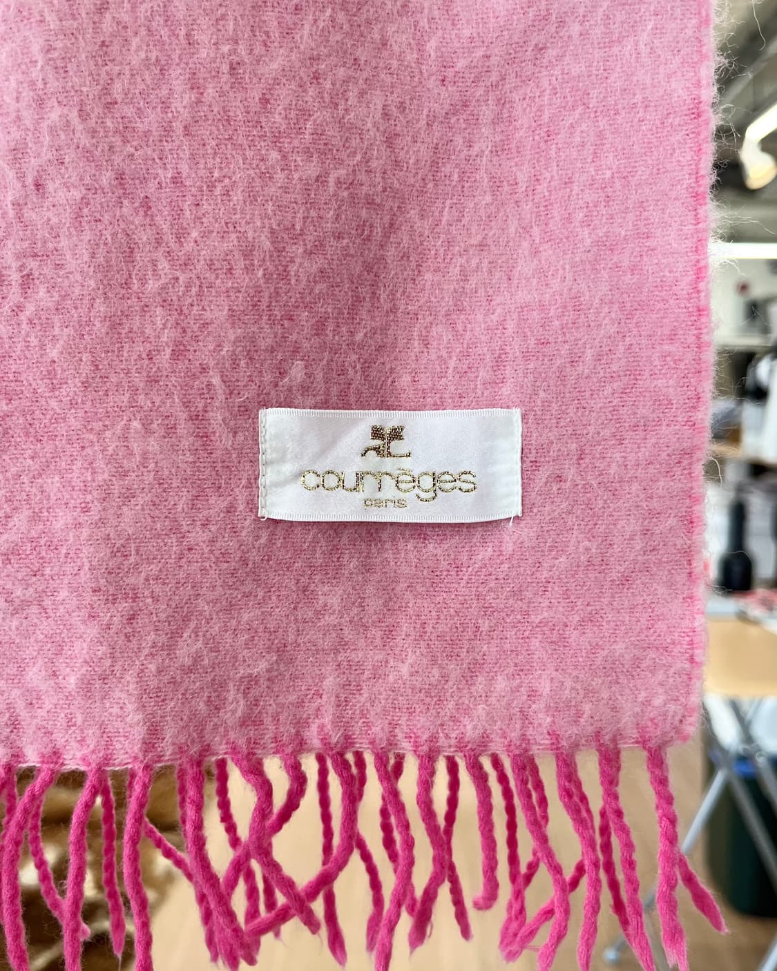 꾸레쥬 핑크 로고 스카프 상품이미지4