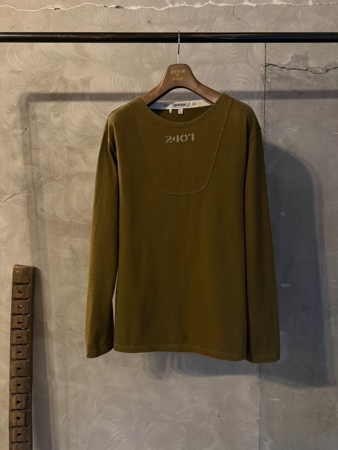 스펙테이터 맨투맨 남성100 상품이미지1