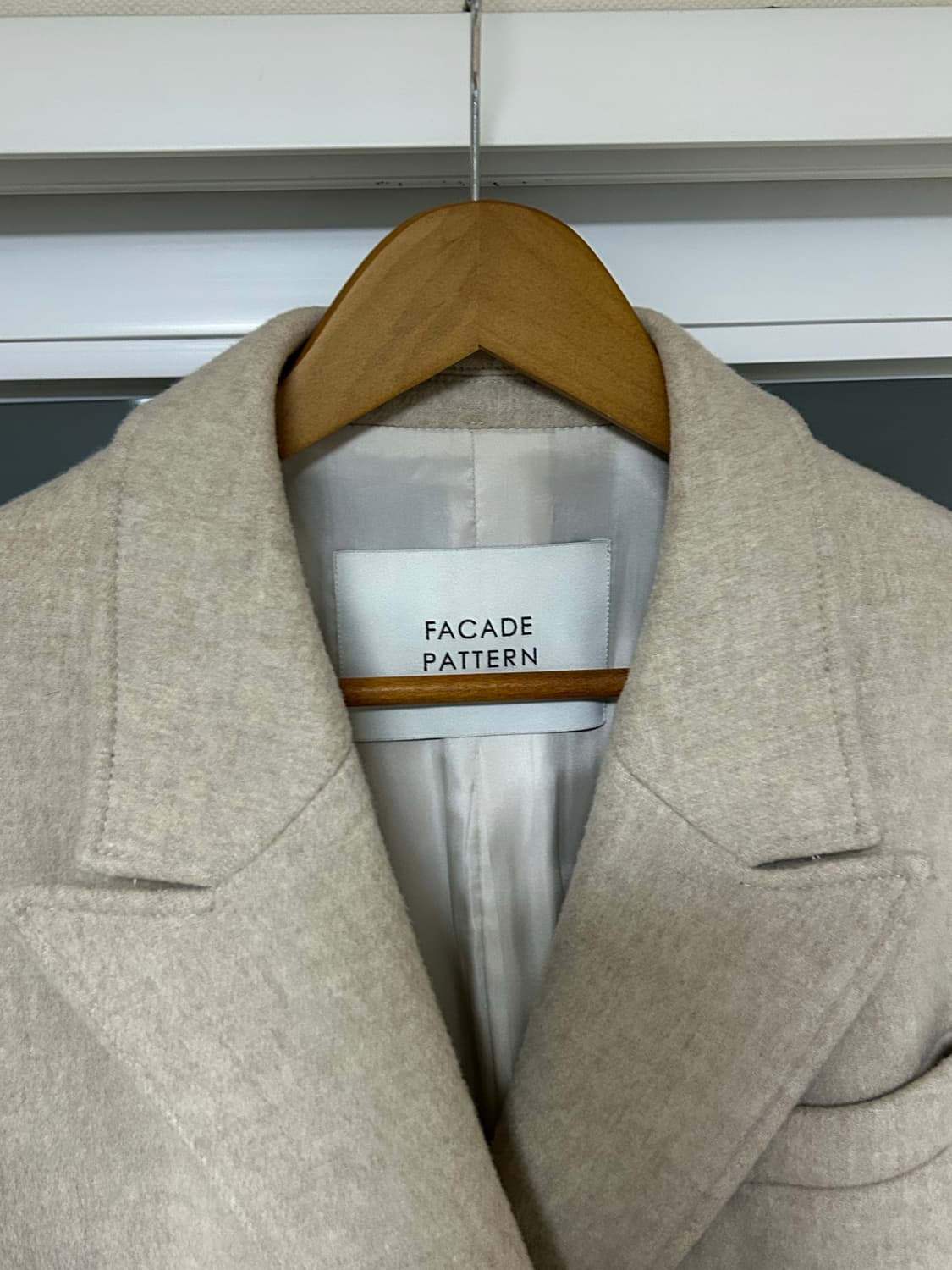 파사드패턴 울 캐시미어 벨티드 코트  상품이미지7