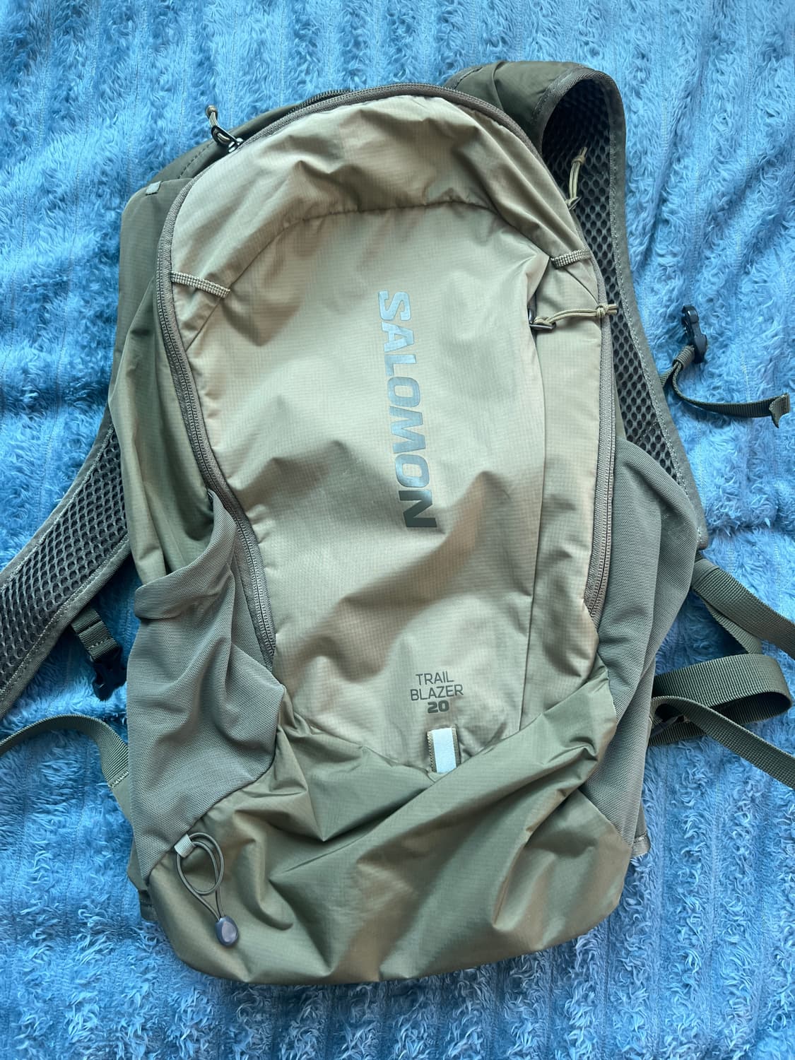 살로몬 트레일블레이저 20L 올리브 상품이미지2