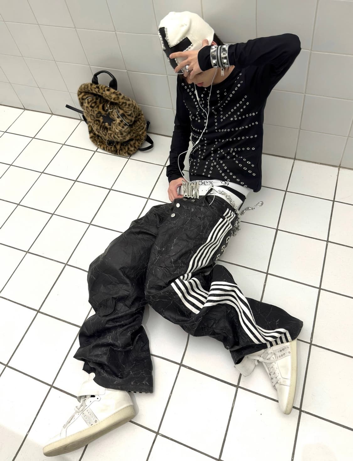 Cracked Leather Stripe Pants 상품이미지3