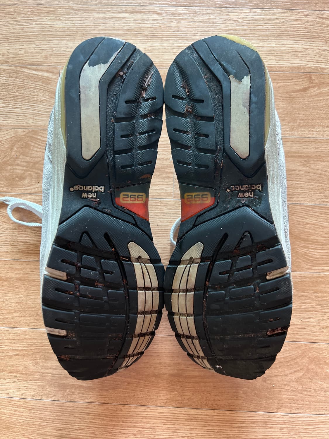 뉴발란스 992 상품이미지7